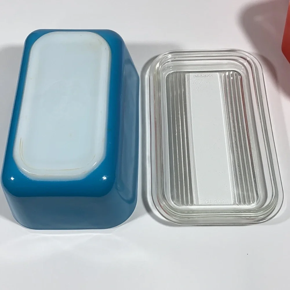 Vintage Pyrex! Refrigerator dish set of 3 - Picture 12 of 16